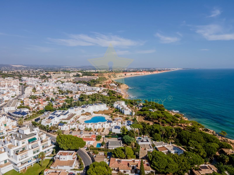 Apartment for sale in Albufeira 25