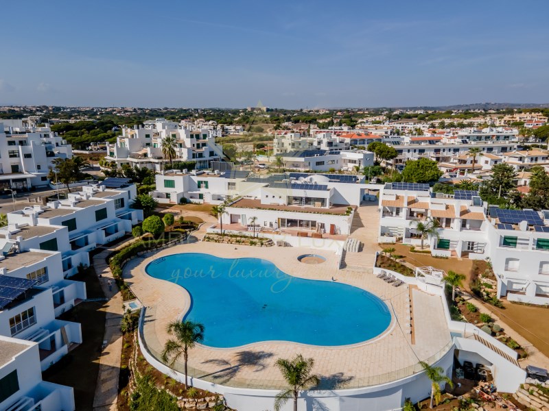 Apartment for sale in Albufeira 32