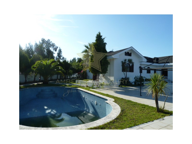 Villa for sale in Portugal 1