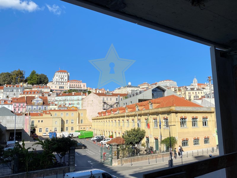 Apartment for sale in Lisbon 27