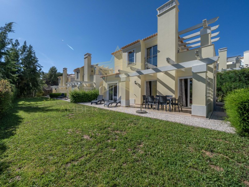 Villa te koop in Faro 19
