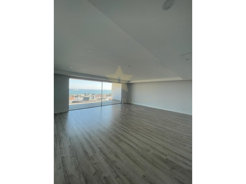 Apartment for sale in Oeiras 2