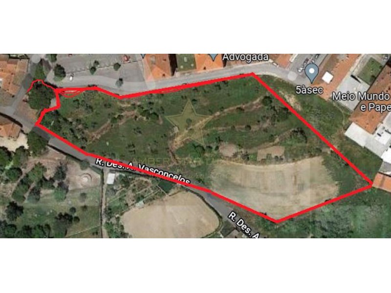 Plot en venta en Coimbra District 1