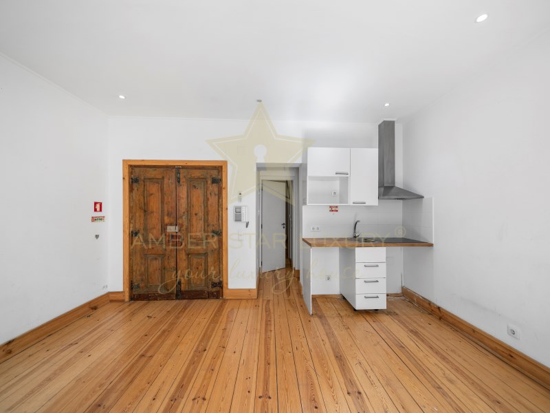 Plot en venta en Lisbon 34