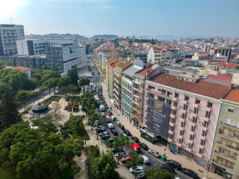 Lägenhet till salu i Lisbon 1