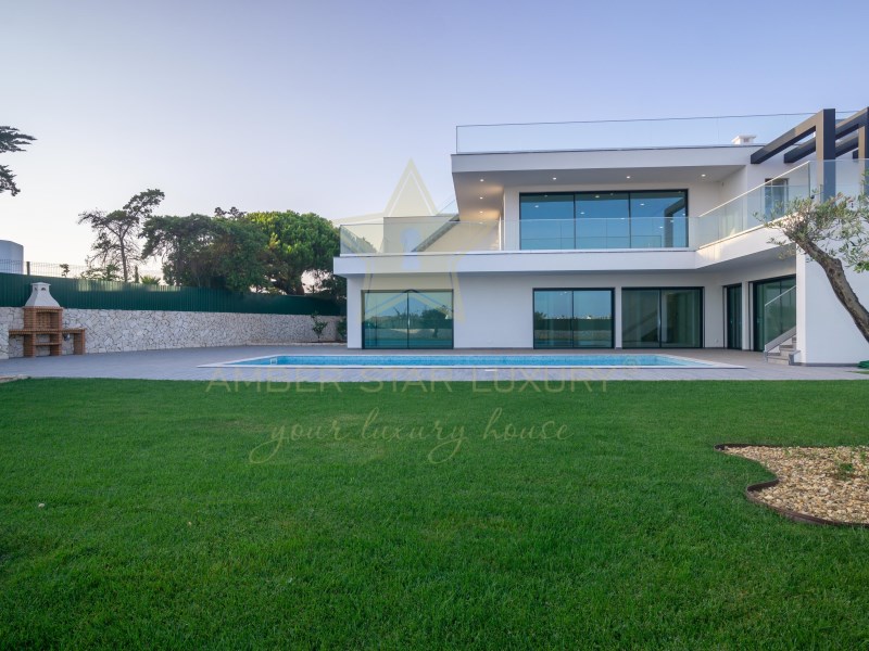Villa for sale in Lagoa 47