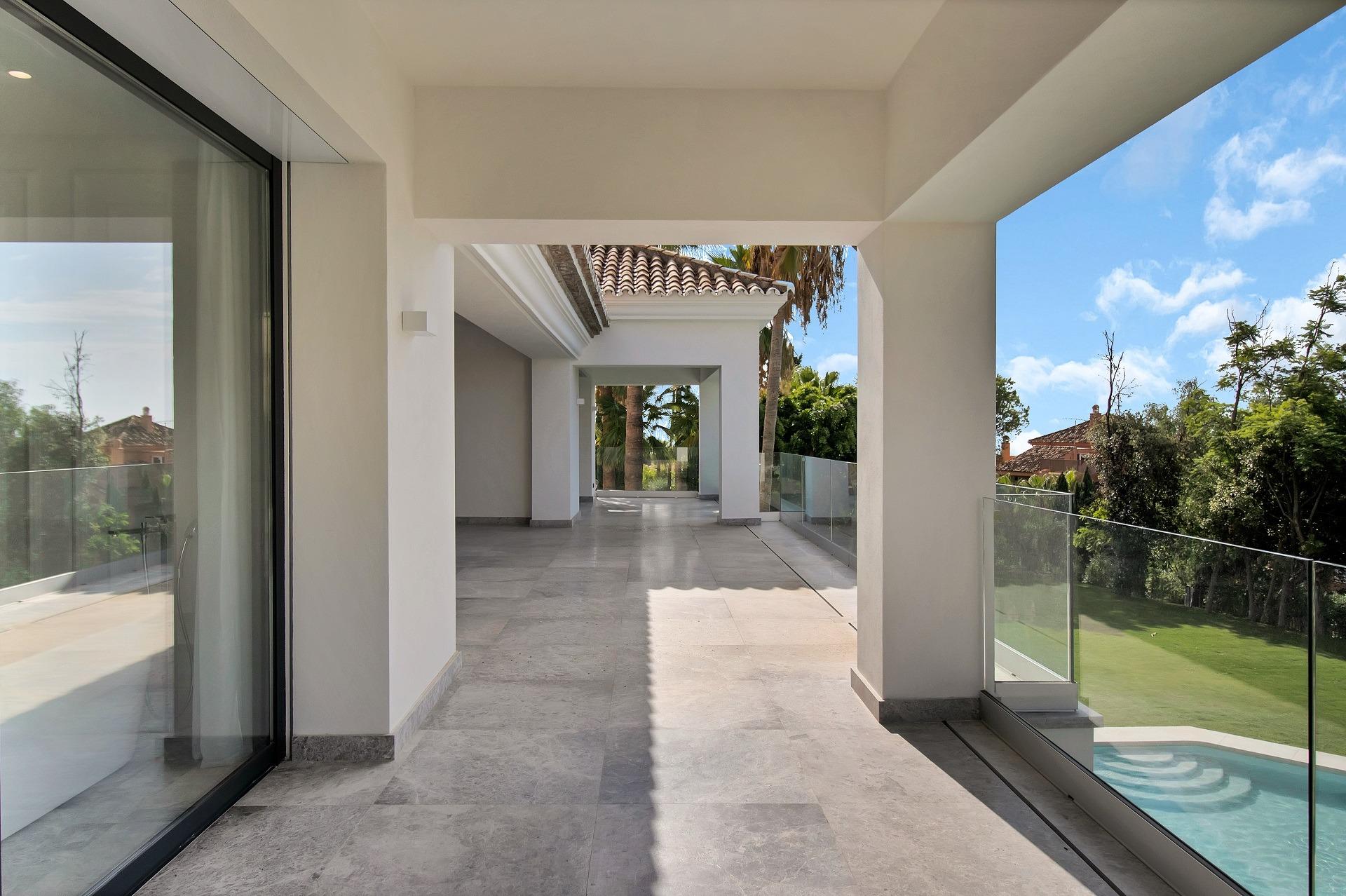 Villa à vendre à Estepona 23