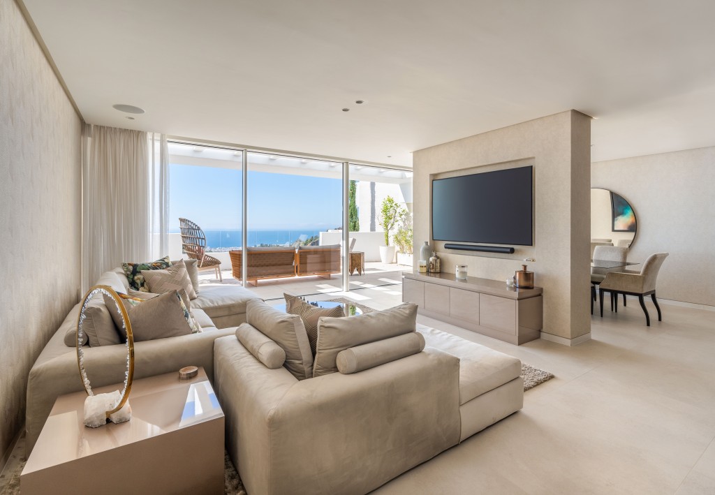 Penthouse for sale in Marbella - East 5