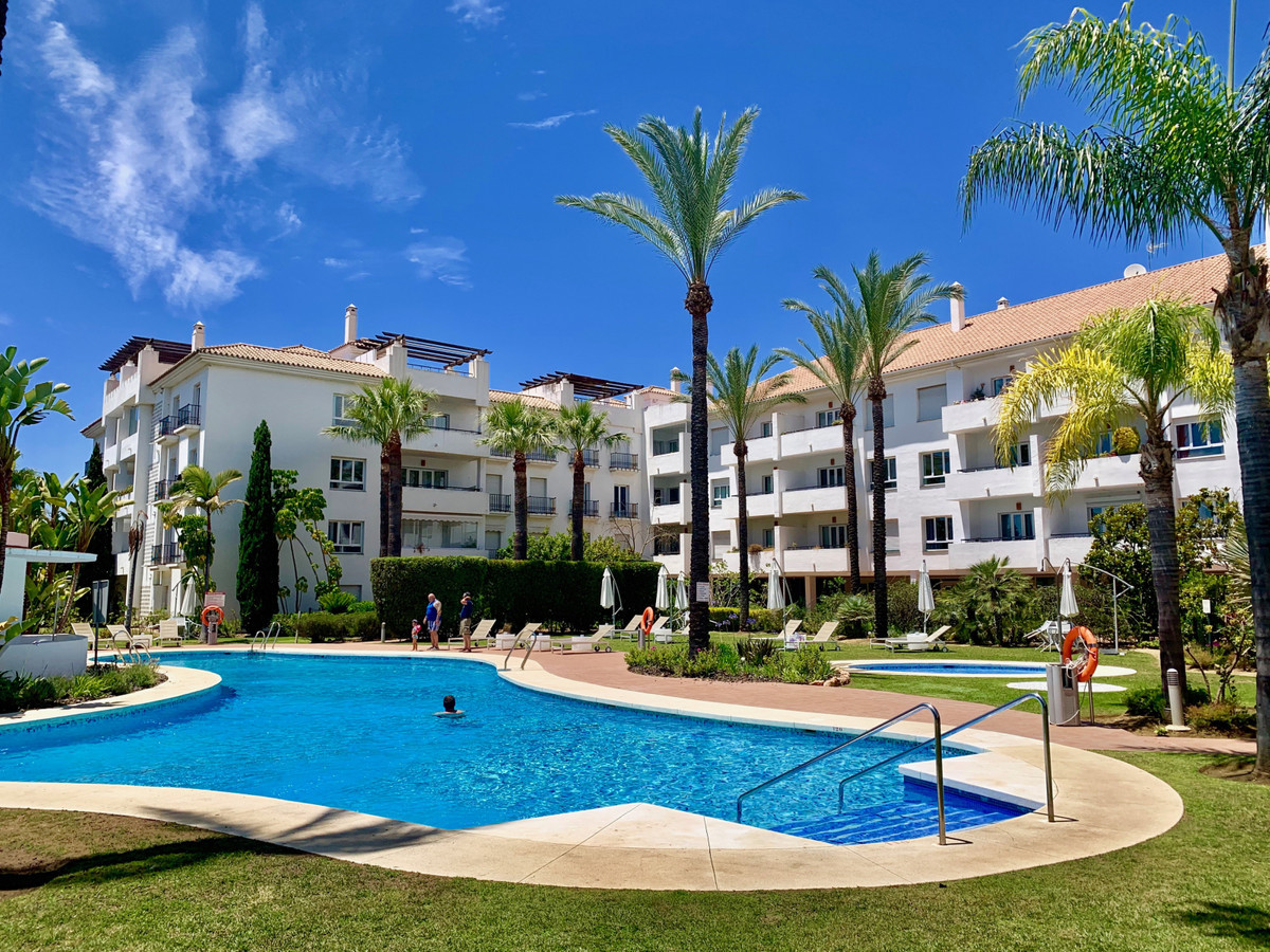 Квартира для продажи в Marbella - Nueva Andalucía 1
