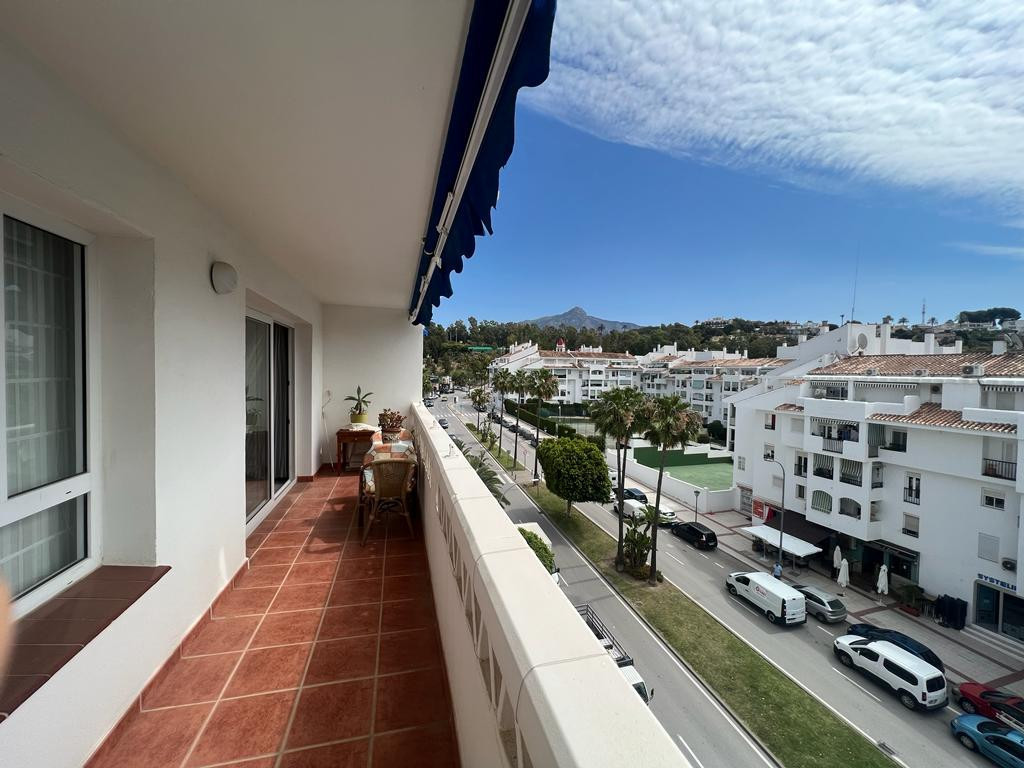 Lägenhet till salu i Marbella - Nueva Andalucía 2