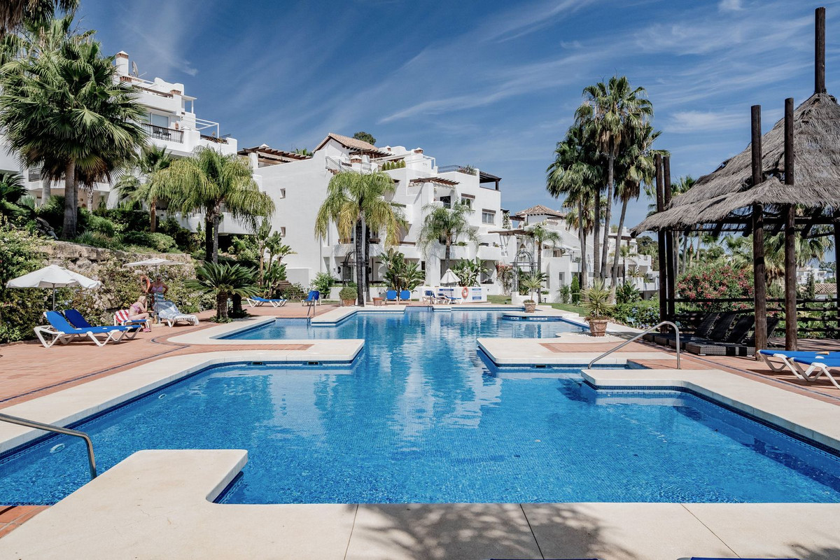 Apartment for sale in Marbella - Nueva Andalucía 1