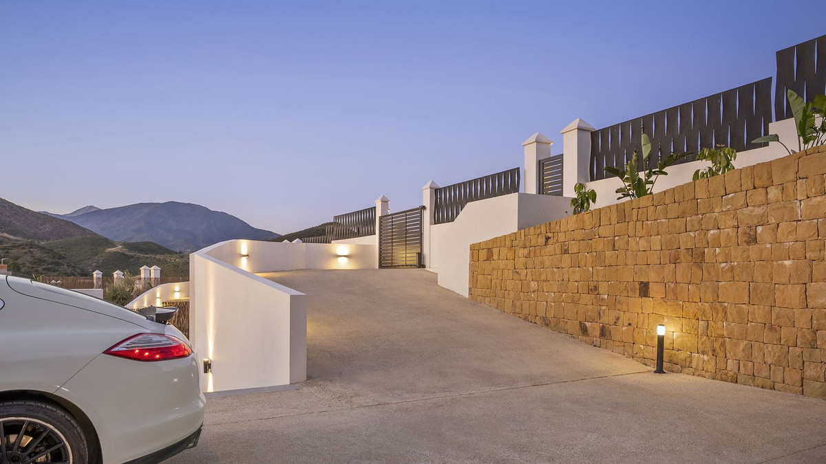 Villa te koop in Marbella - Nueva Andalucía 55