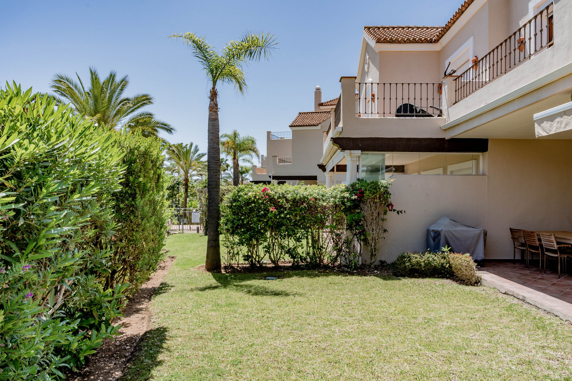 Townhouse for sale in Estepona 40