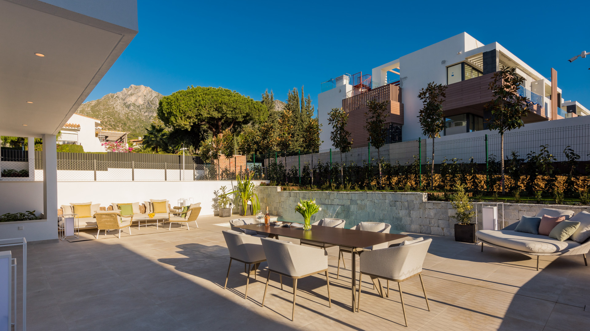 Townhouse for sale in Marbella - Golden Mile and Nagüeles 41
