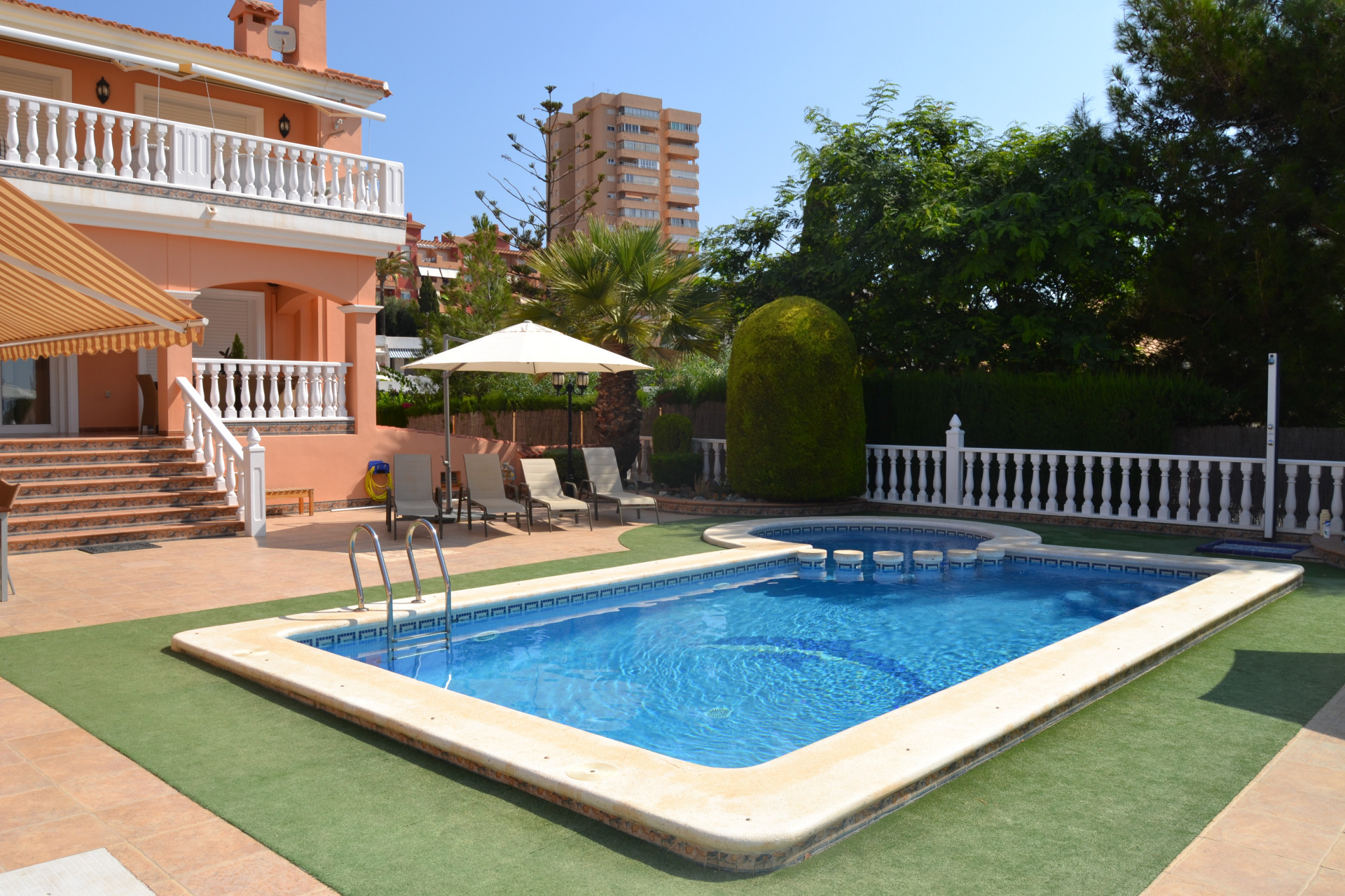 Villa for sale in La Manga del Mar Menor 2