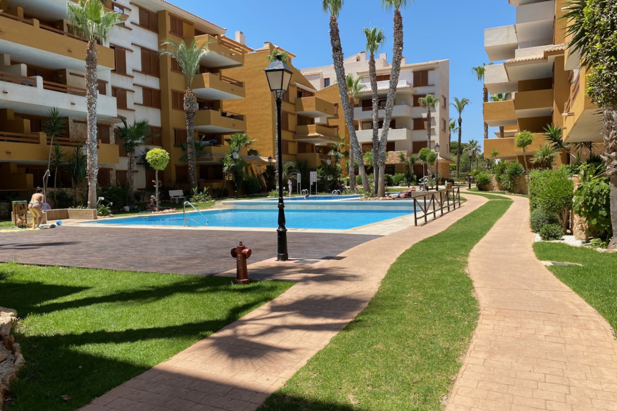 Apartment for sale in Torrevieja and surroundings 32