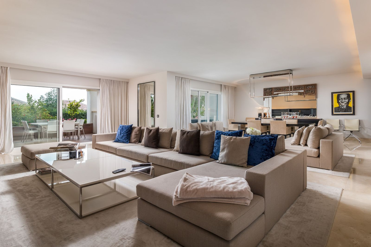 Apartment for sale in Marbella - Golden Mile and Nagüeles 2