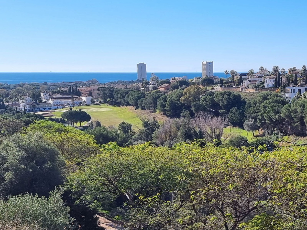 Apartment for sale in Marbella - East 2