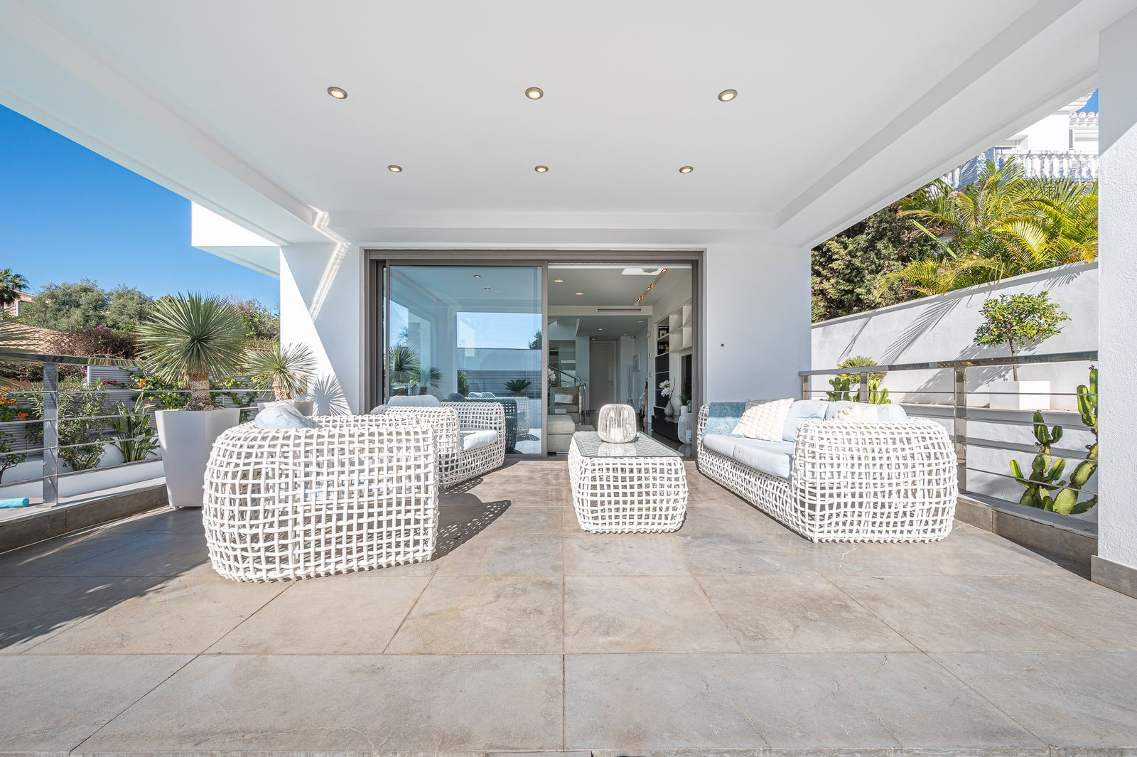 Villa for sale in Marbella - Golden Mile and Nagüeles 32