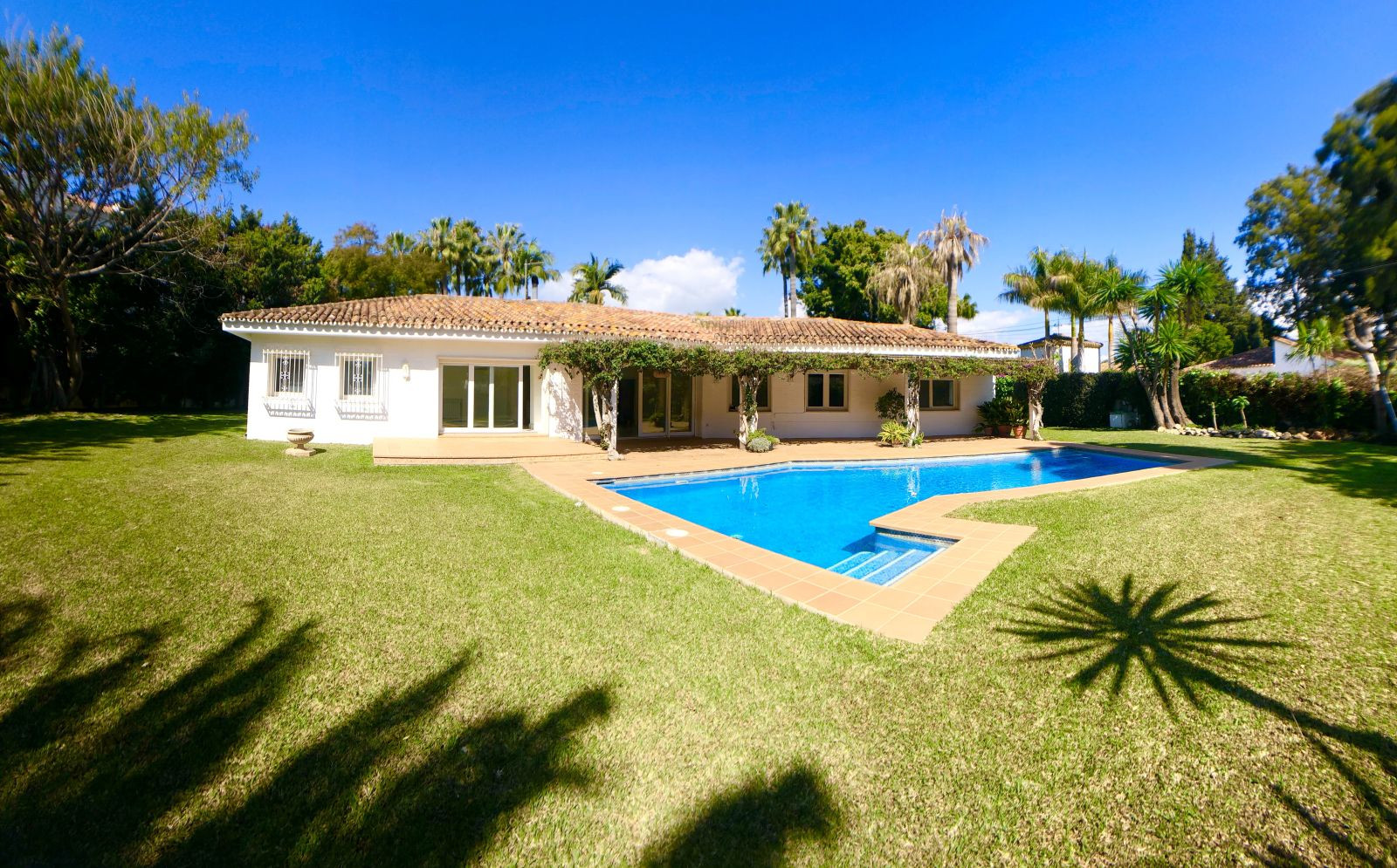 Villa te koop in Marbella - San Pedro and Guadalmina 12