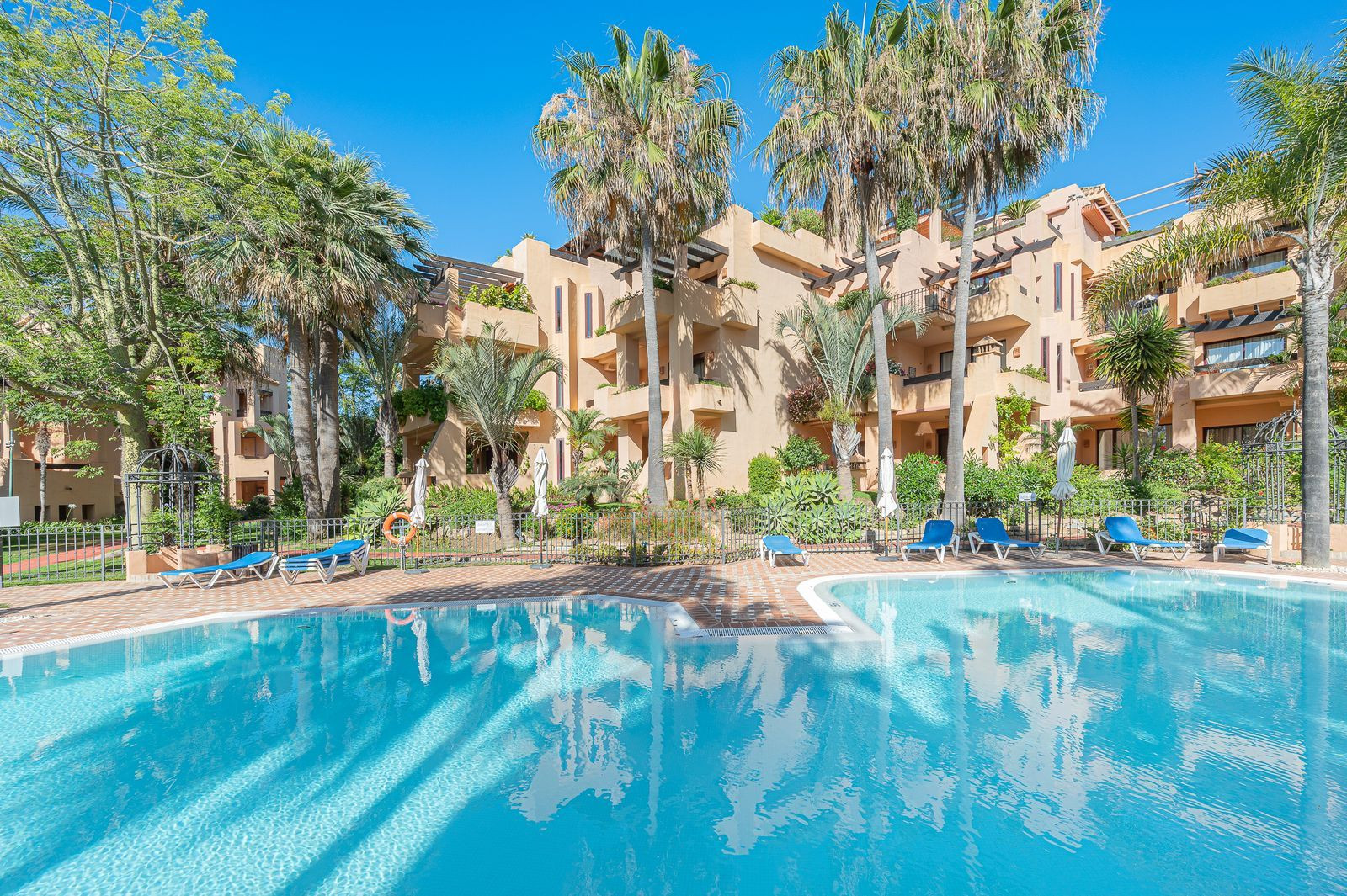 Apartamento en venta en Marbella - San Pedro and Guadalmina 12