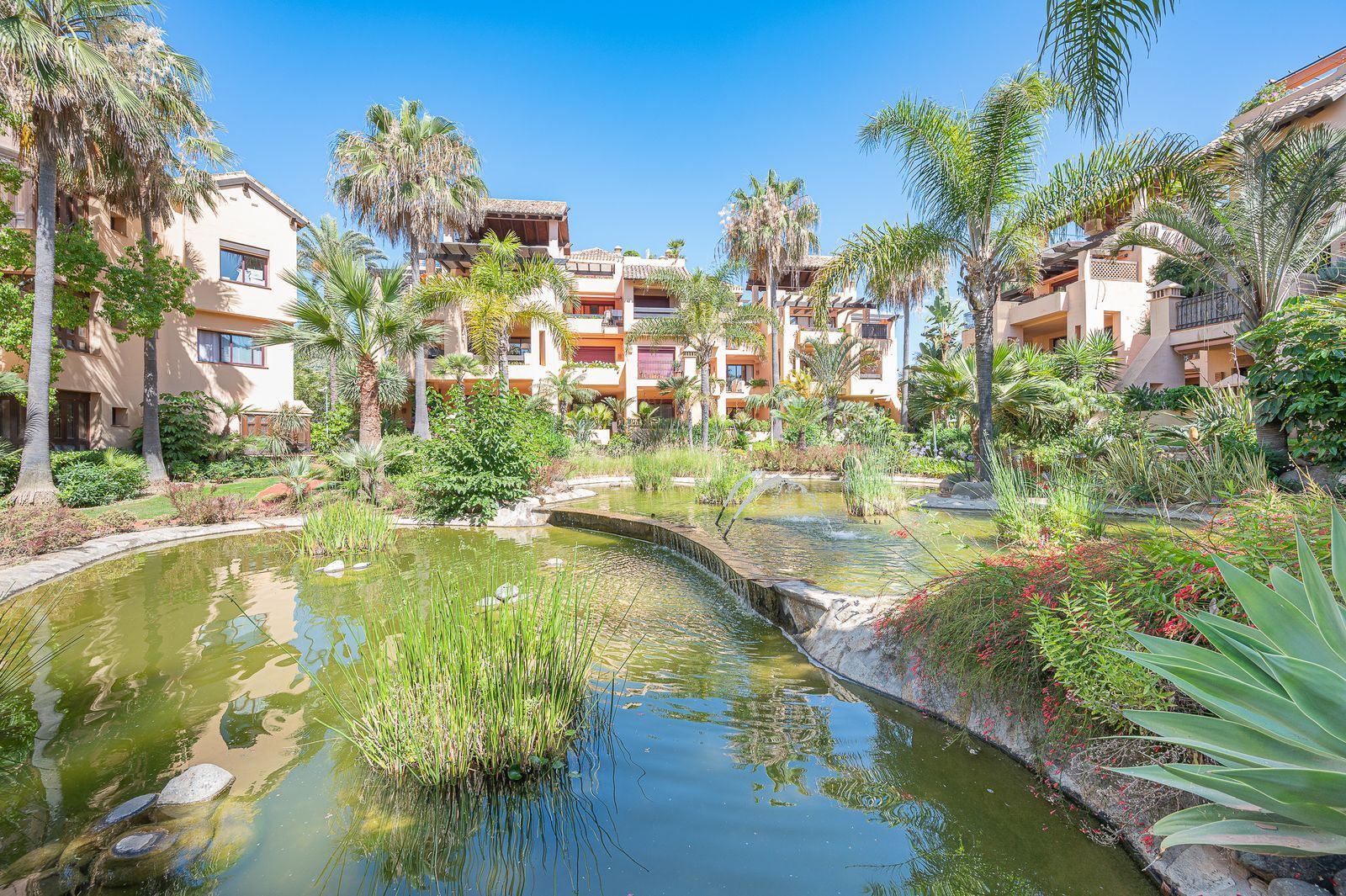 Apartamento en venta en Marbella - San Pedro and Guadalmina 46