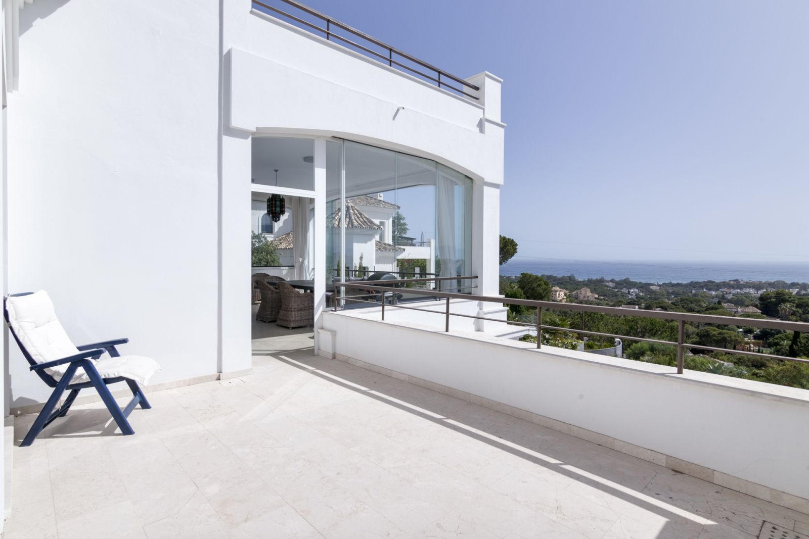 Villa for sale in Marbella - East 42