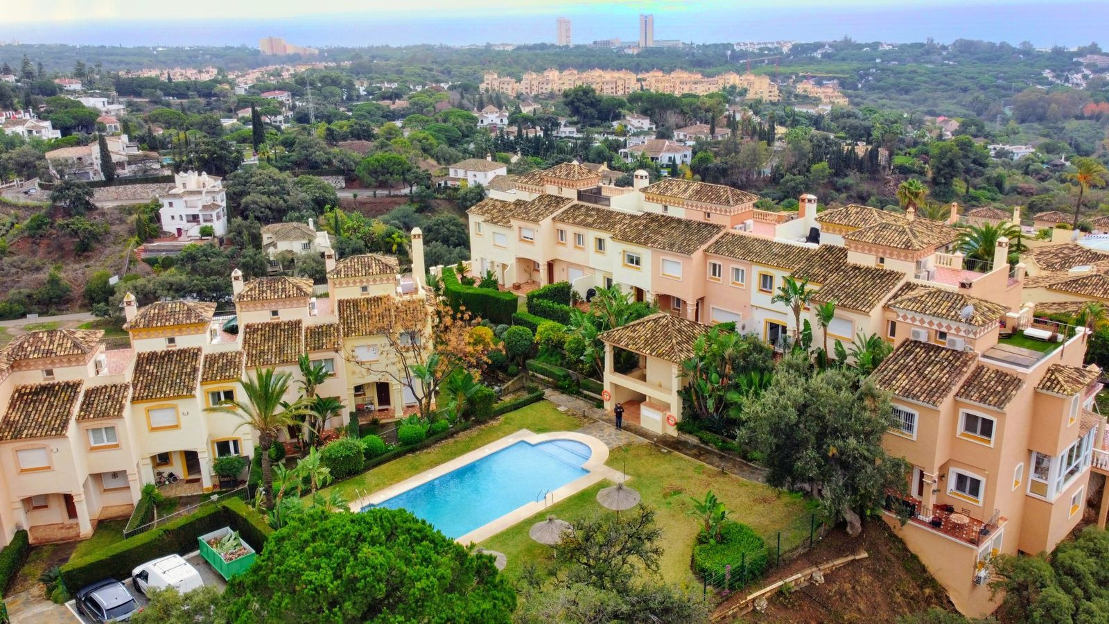 Townhouse for sale in Marbella - East 21