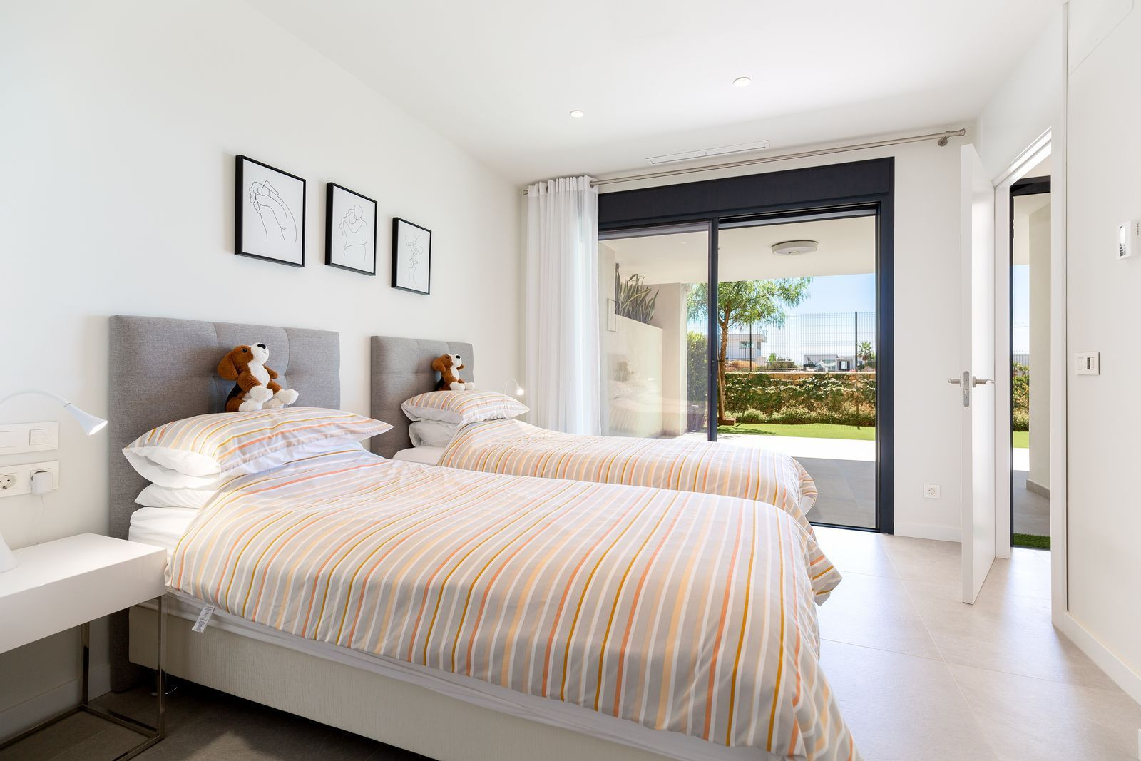 Townhouse for sale in Marbella - East 30