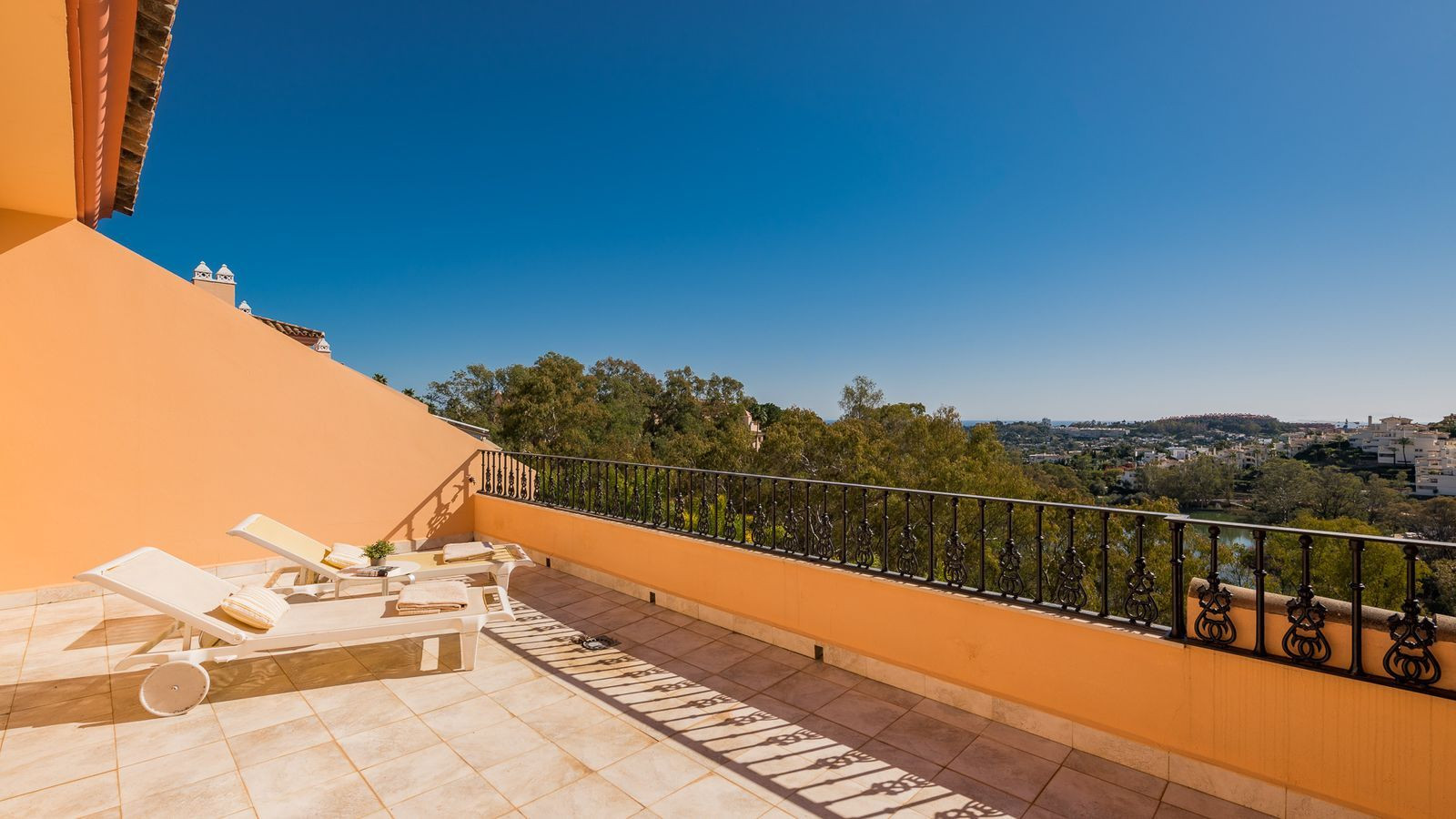Apartamento en venta en Marbella - Nueva Andalucía 22
