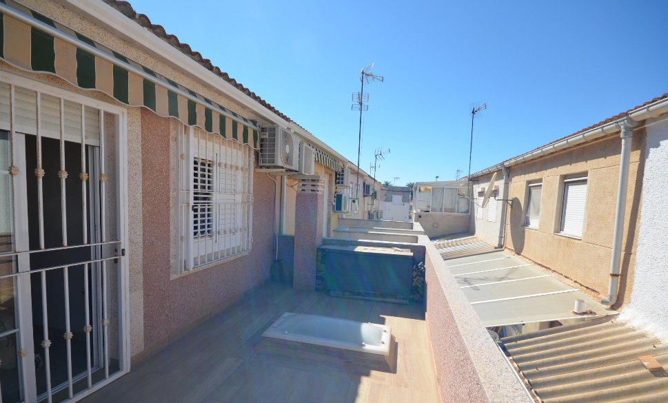 Maison de ville à vendre à Torrevieja and surroundings 15