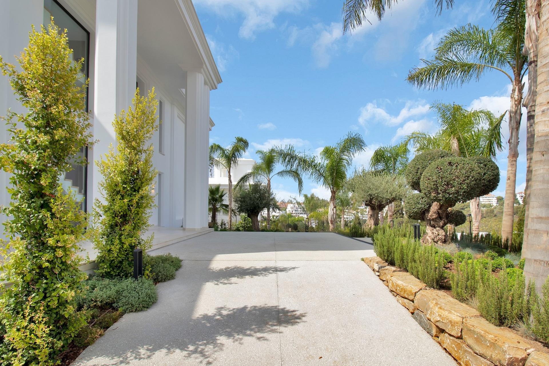 Villa for sale in Marbella - Golden Mile and Nagüeles 60