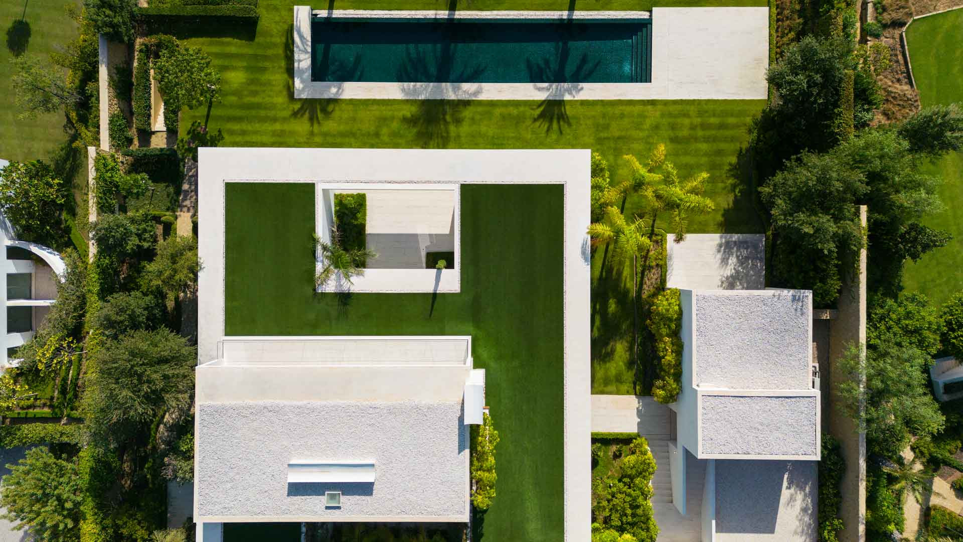 Villa for sale in Casares 27
