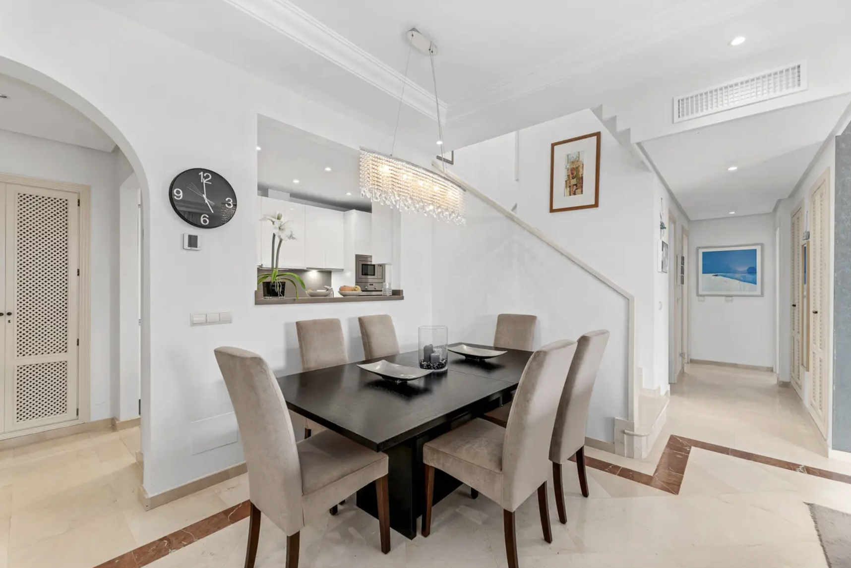 Apartment for sale in Marbella - East 8