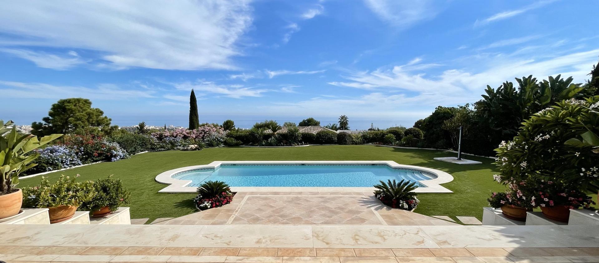 Villa for sale in Marbella - Golden Mile and Nagüeles 15