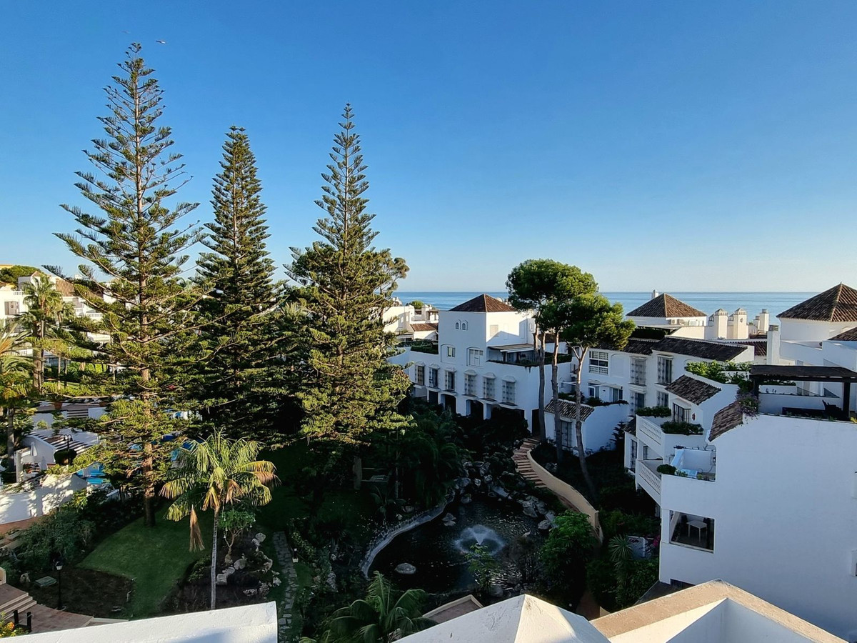 Apartment for sale in Marbella - East 40