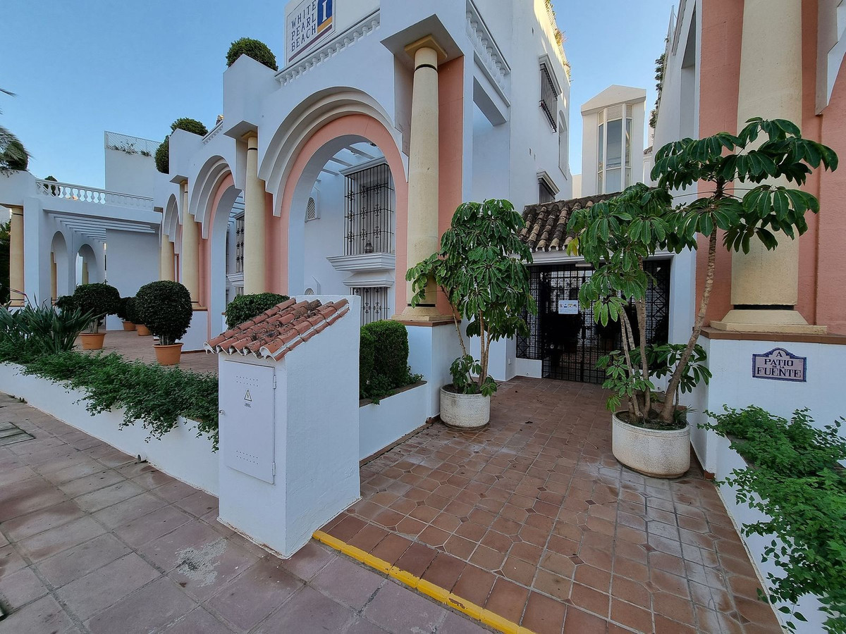 Apartament na sprzedaż w Marbella - East 46