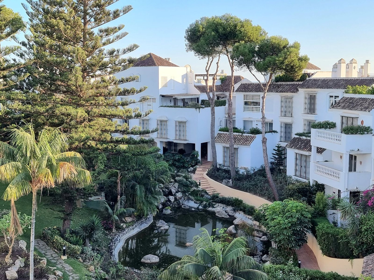 Apartment for sale in Marbella - East 53