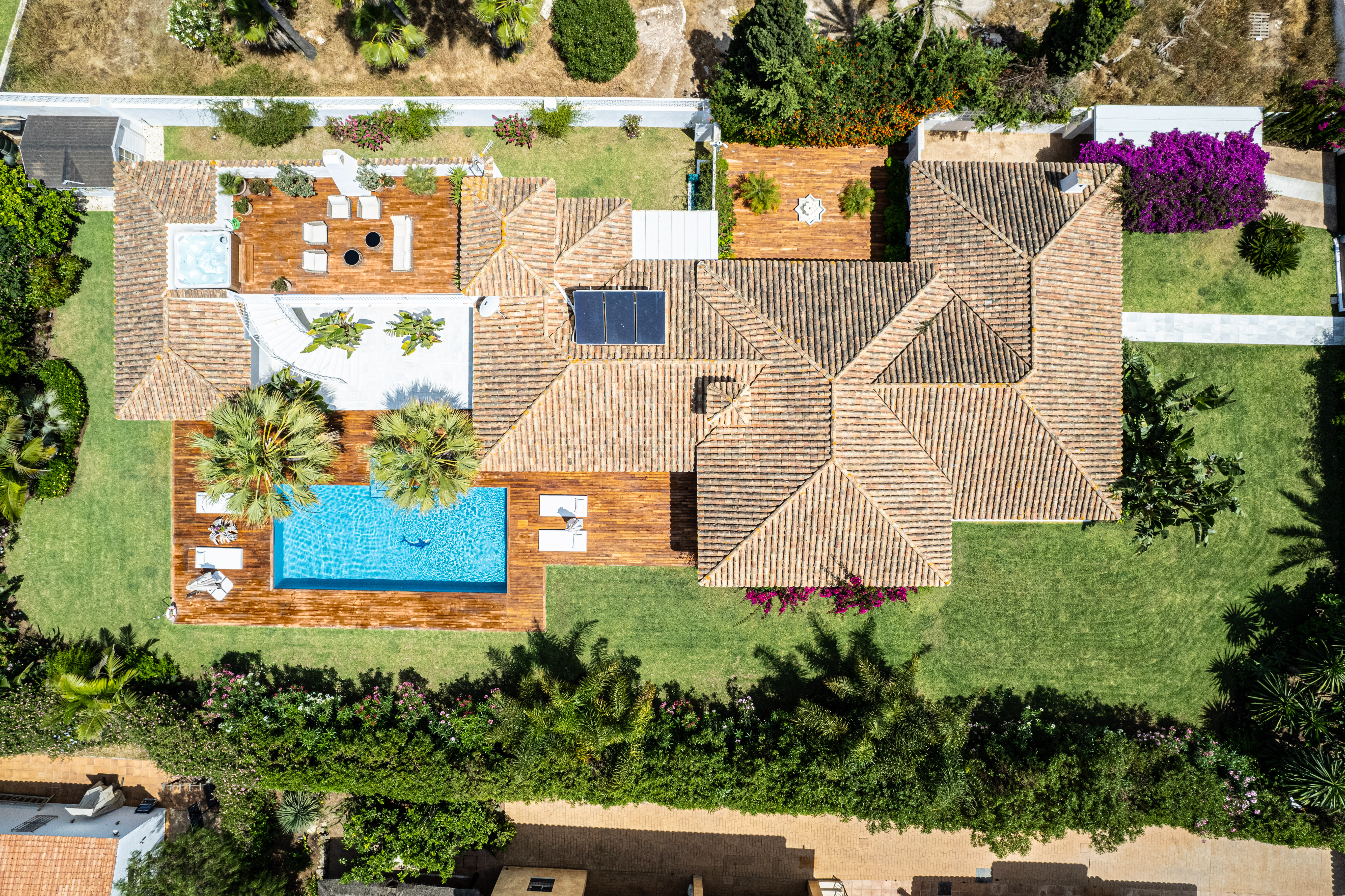 Villa te koop in Marbella - East 13