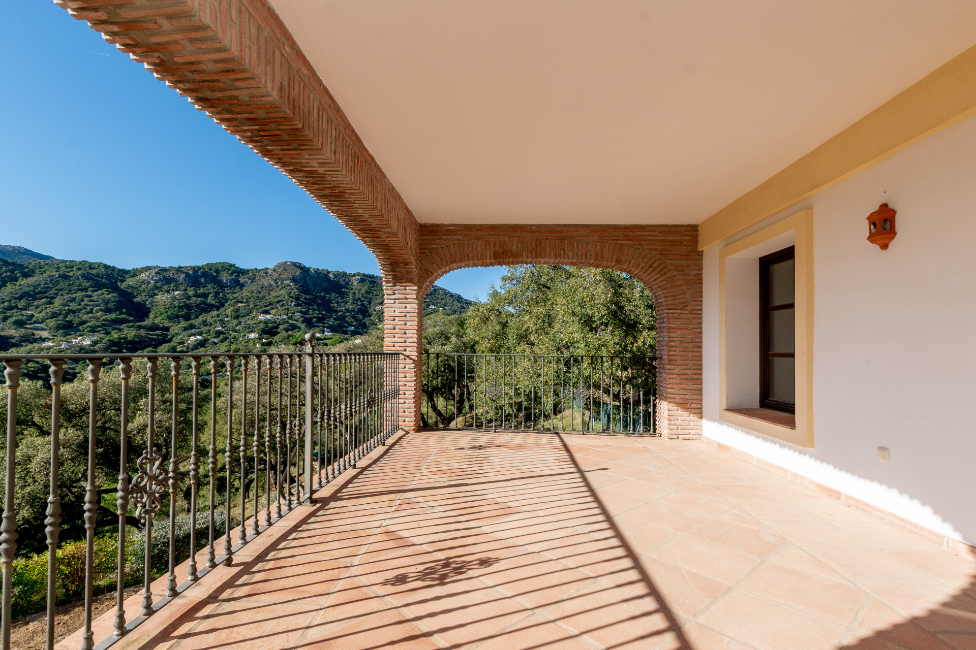 Countryhome for sale in Casares 5
