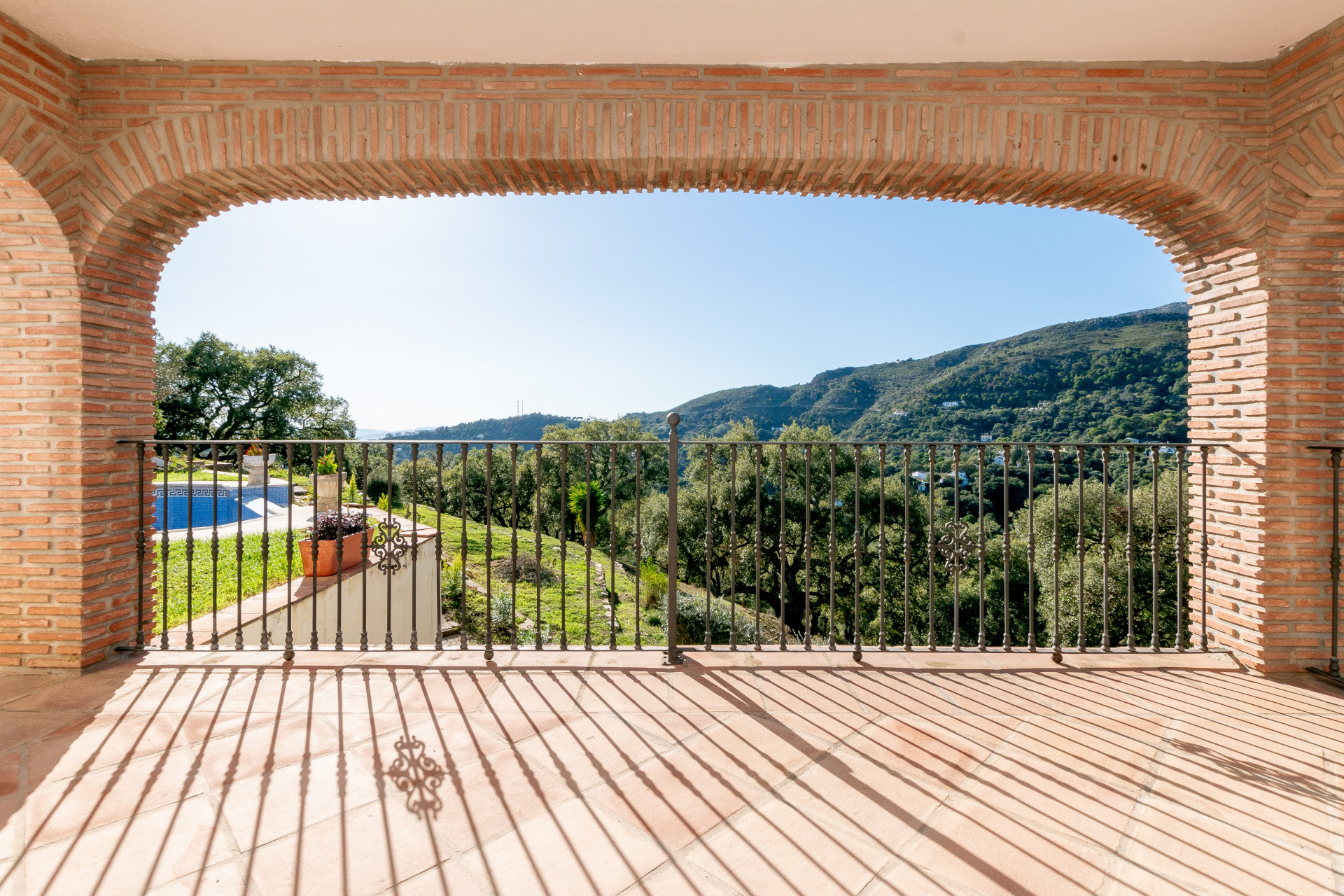 Countryhome for sale in Casares 6