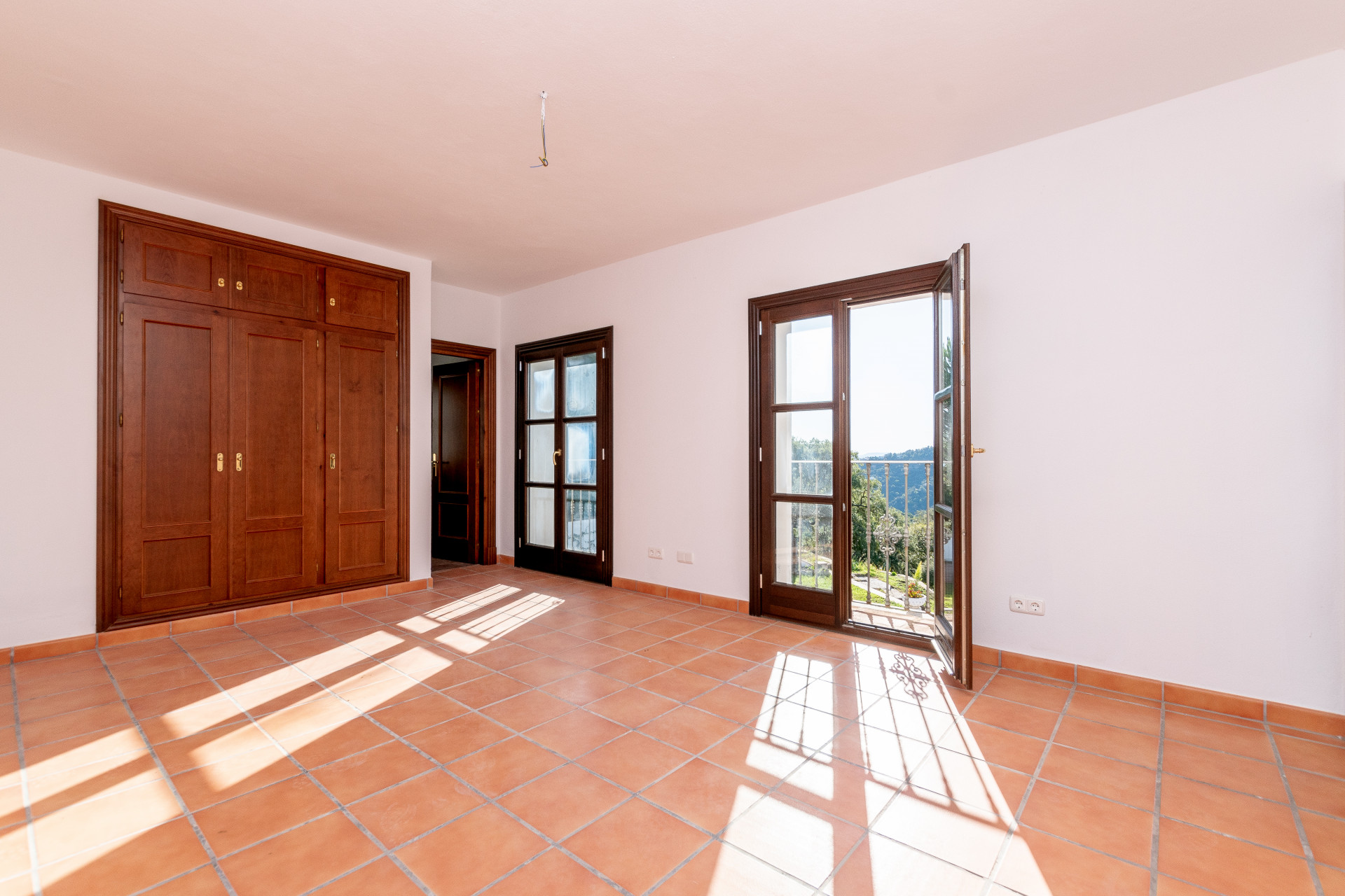 Countryhome for sale in Casares 20