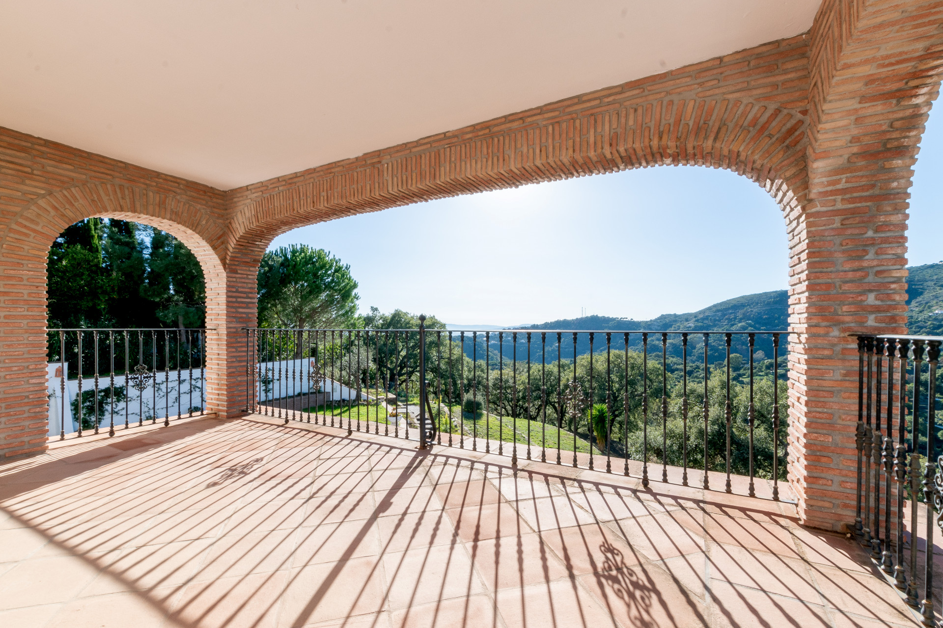 Countryhome for sale in Casares 25
