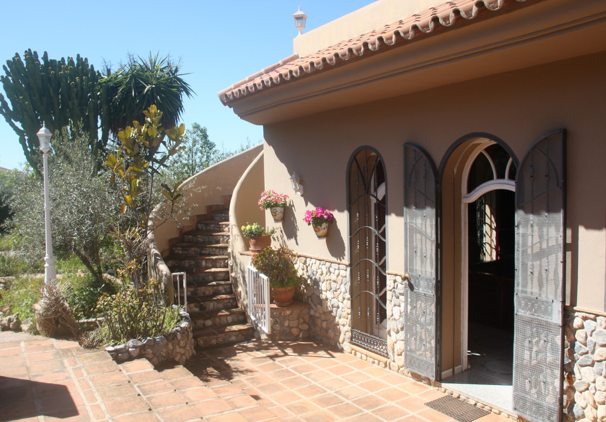 Countryhome for sale in Alhaurín 16