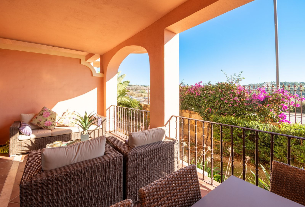 Townhouse for sale in Estepona 17