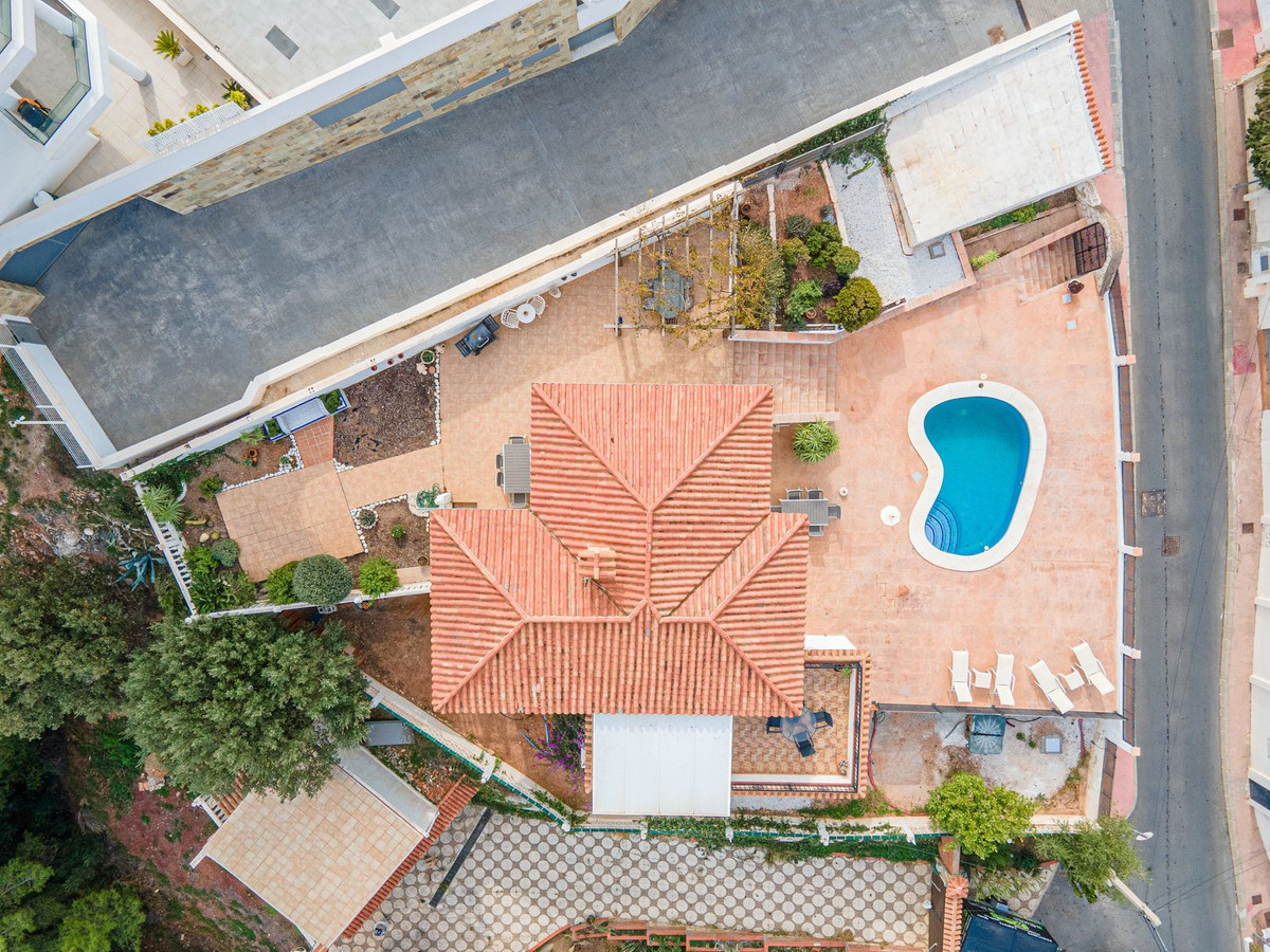 Villa te koop in Fuengirola 3