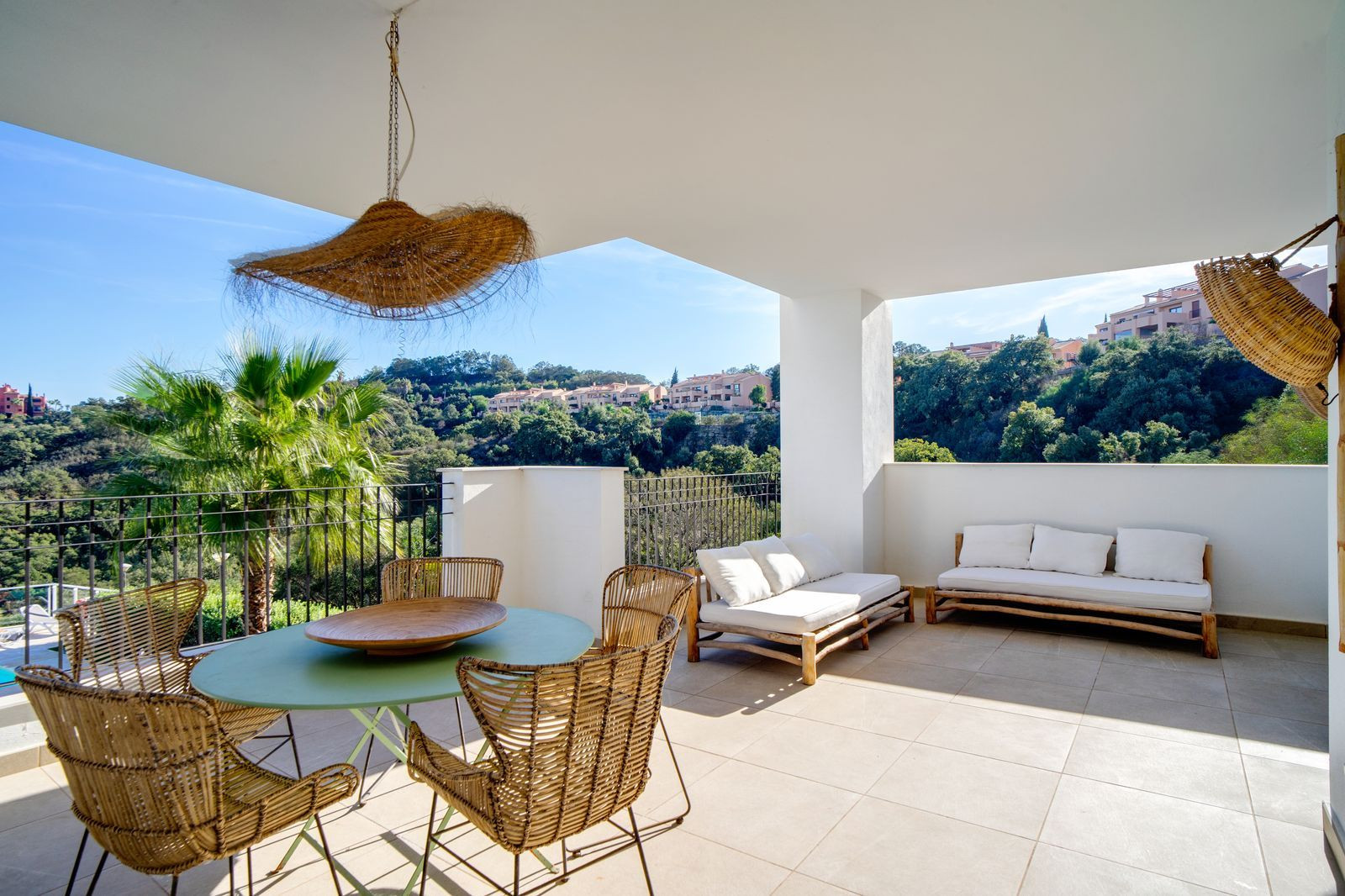 Apartment for sale in Marbella - East 23