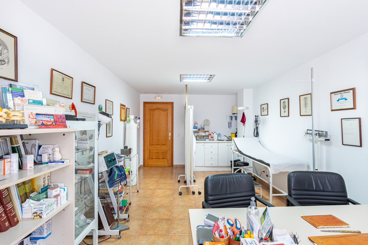 Appartement te koop in Fuengirola 14