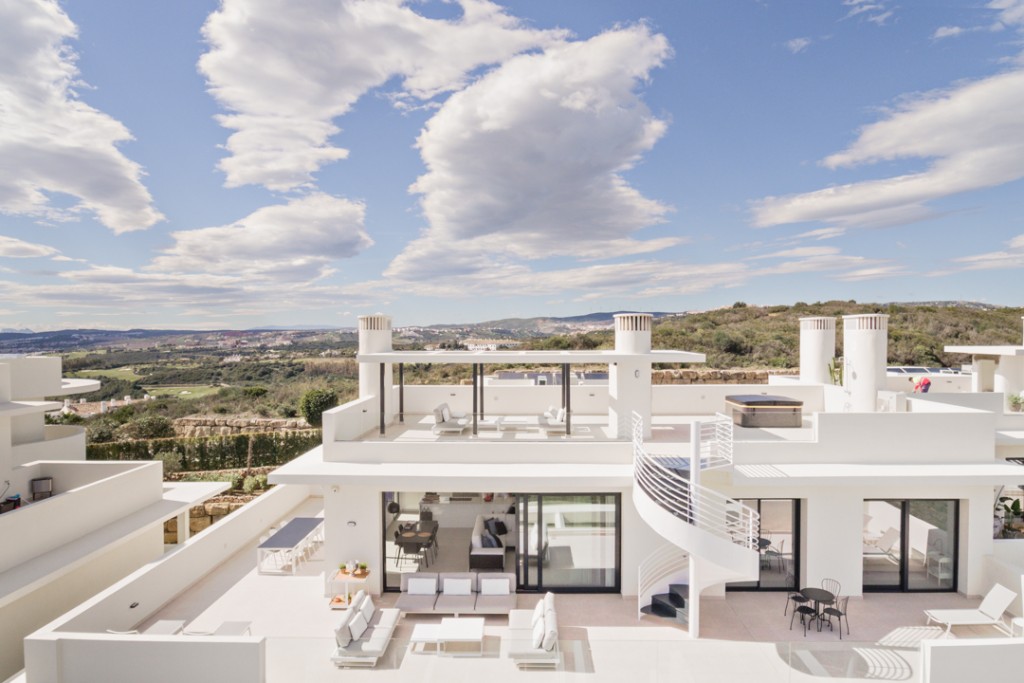 Penthouse for sale in Casares 12