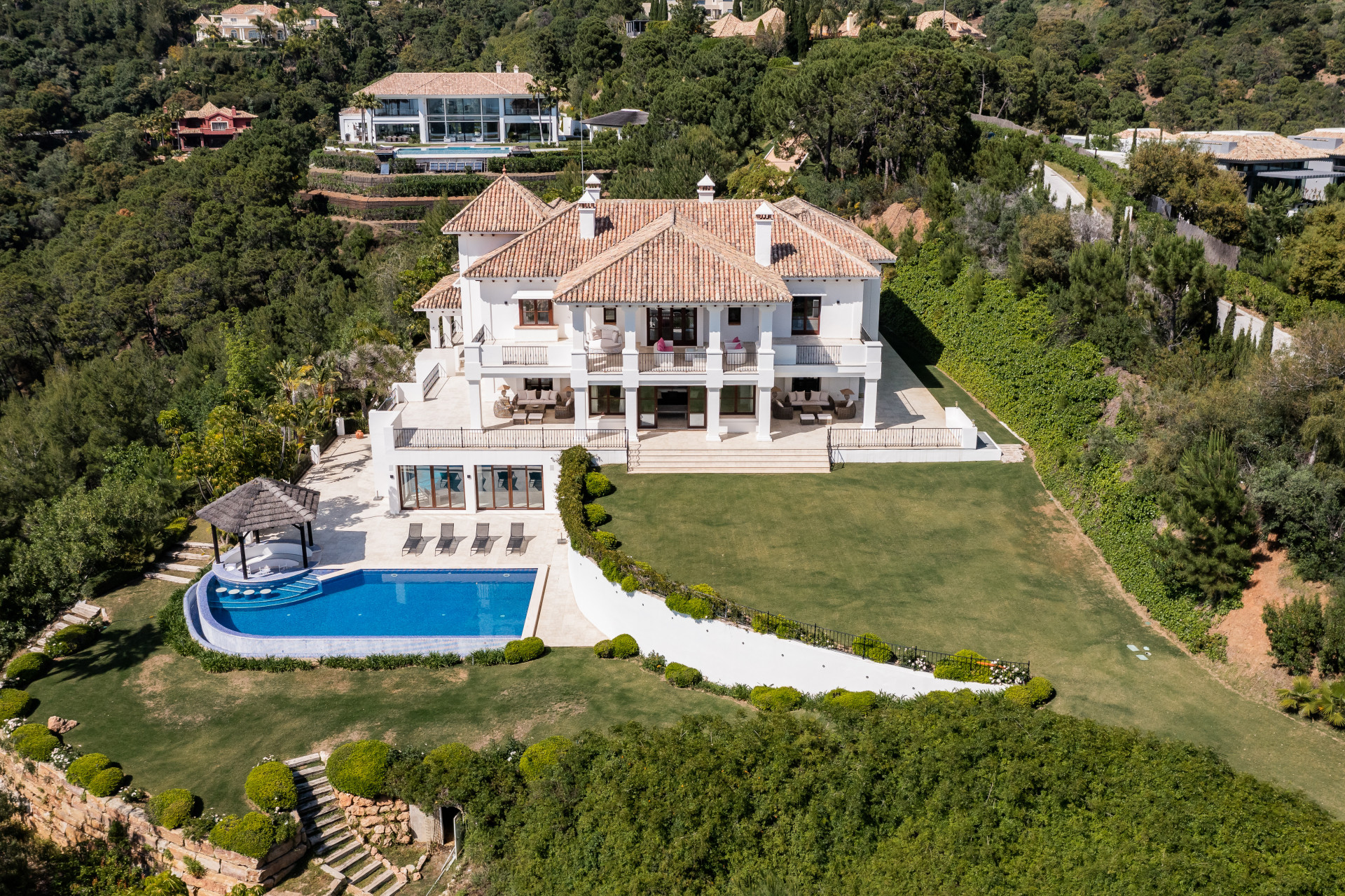 Villa for sale in Benahavís 31